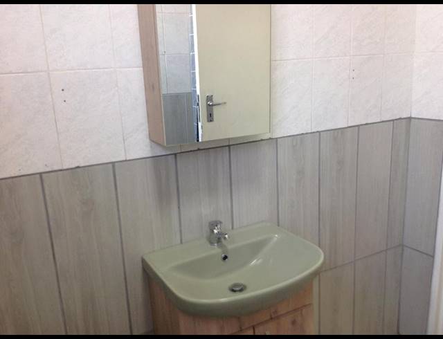 1 BEDROOM APARTMENT FOR SALE IN BELLEVUE